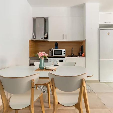 Vivienda Junto A Ruzafa - 12 Pax Y Mas Apartman Valencia Kültér fotó
