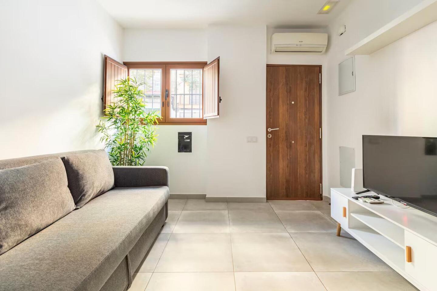 Vivienda Junto A Ruzafa - 12 Pax Y Mas Apartman Valencia Kültér fotó