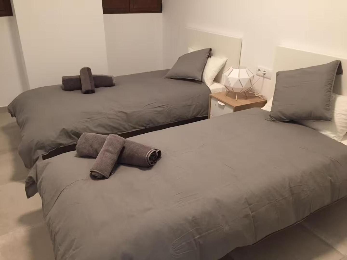 Vivienda Junto A Ruzafa - 12 Pax Y Mas Apartman Valencia Kültér fotó