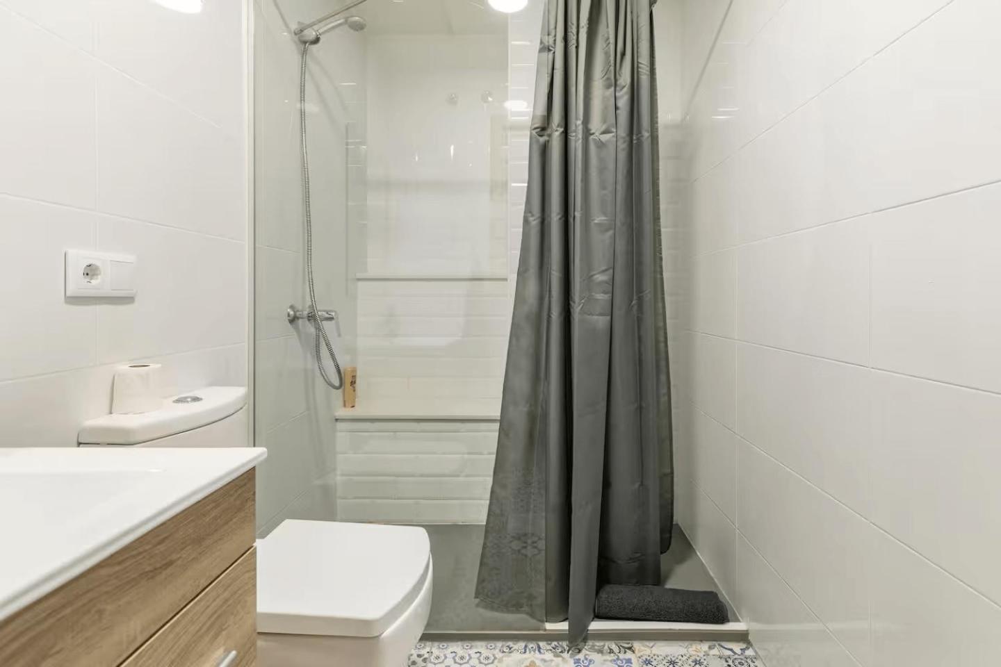 Vivienda Junto A Ruzafa - 12 Pax Y Mas Apartman Valencia Kültér fotó